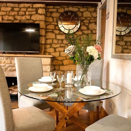 2 Bedroom Charming & Luxury Malt Cottage, Garden, Netflix, Free Parking Bourton-on-the-Water Esterno foto