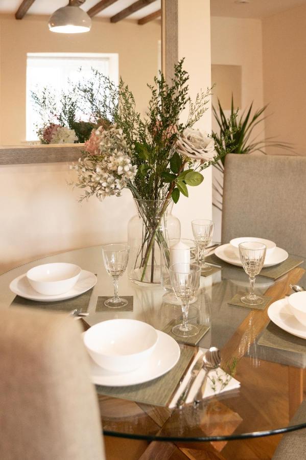2 Bedroom Charming & Luxury Malt Cottage, Garden, Netflix, Free Parking Bourton-on-the-Water Esterno foto