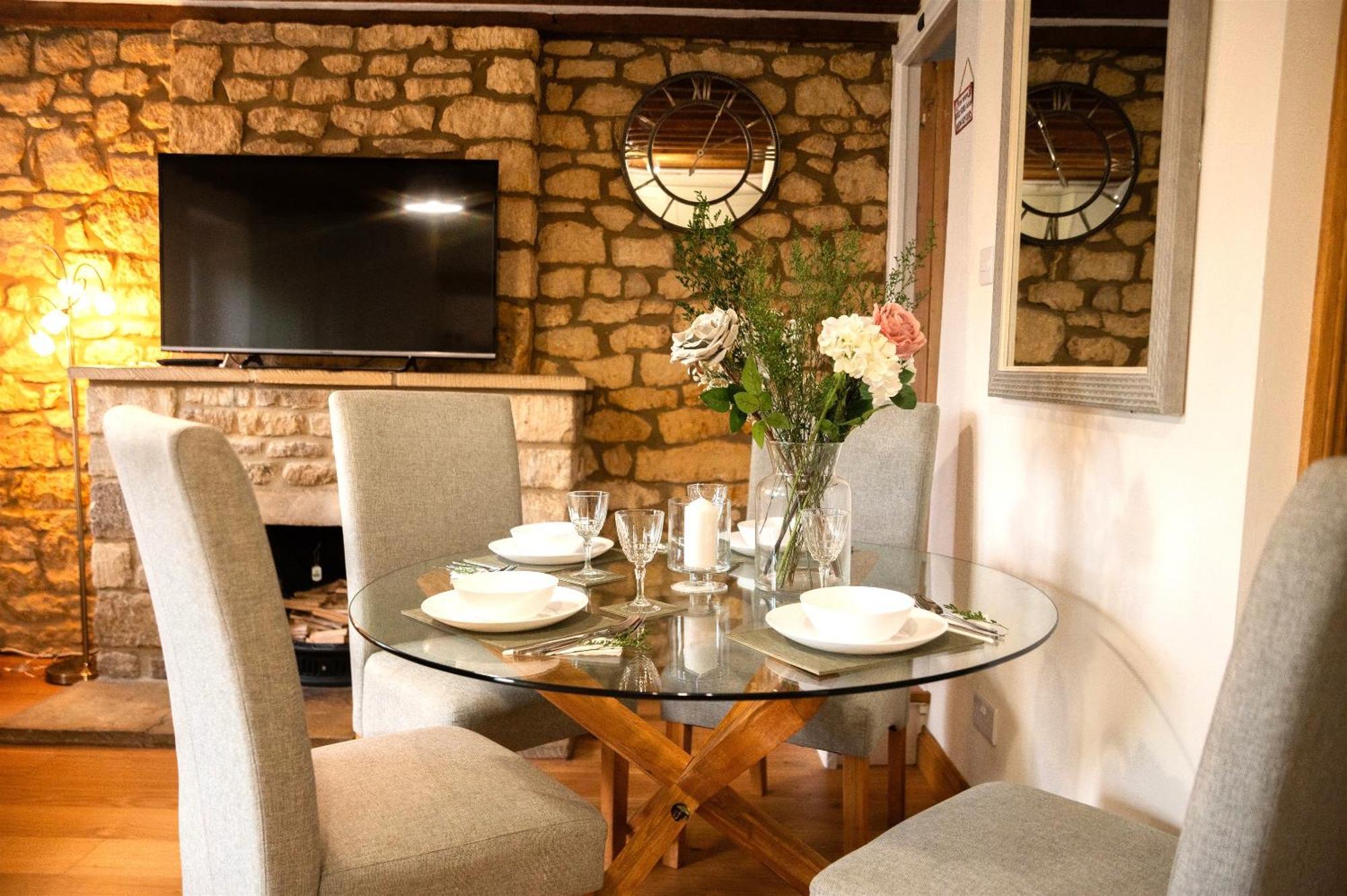 2 Bedroom Charming & Luxury Malt Cottage, Garden, Netflix, Free Parking Bourton-on-the-Water Esterno foto